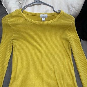 old navy yellow long sleeve top
